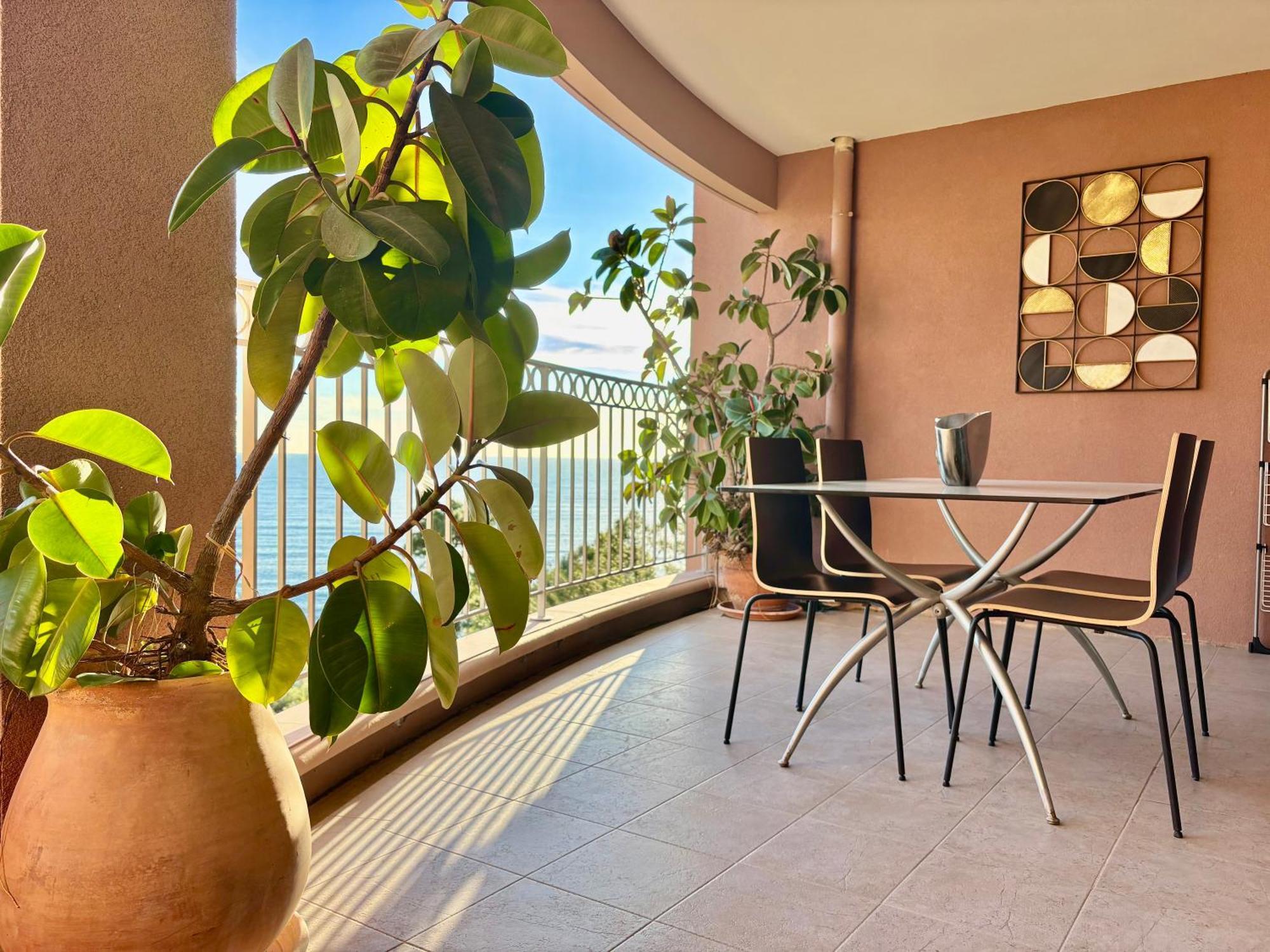 Apartamento Superbe 3 pièces sur la baie de Théoule Exterior foto