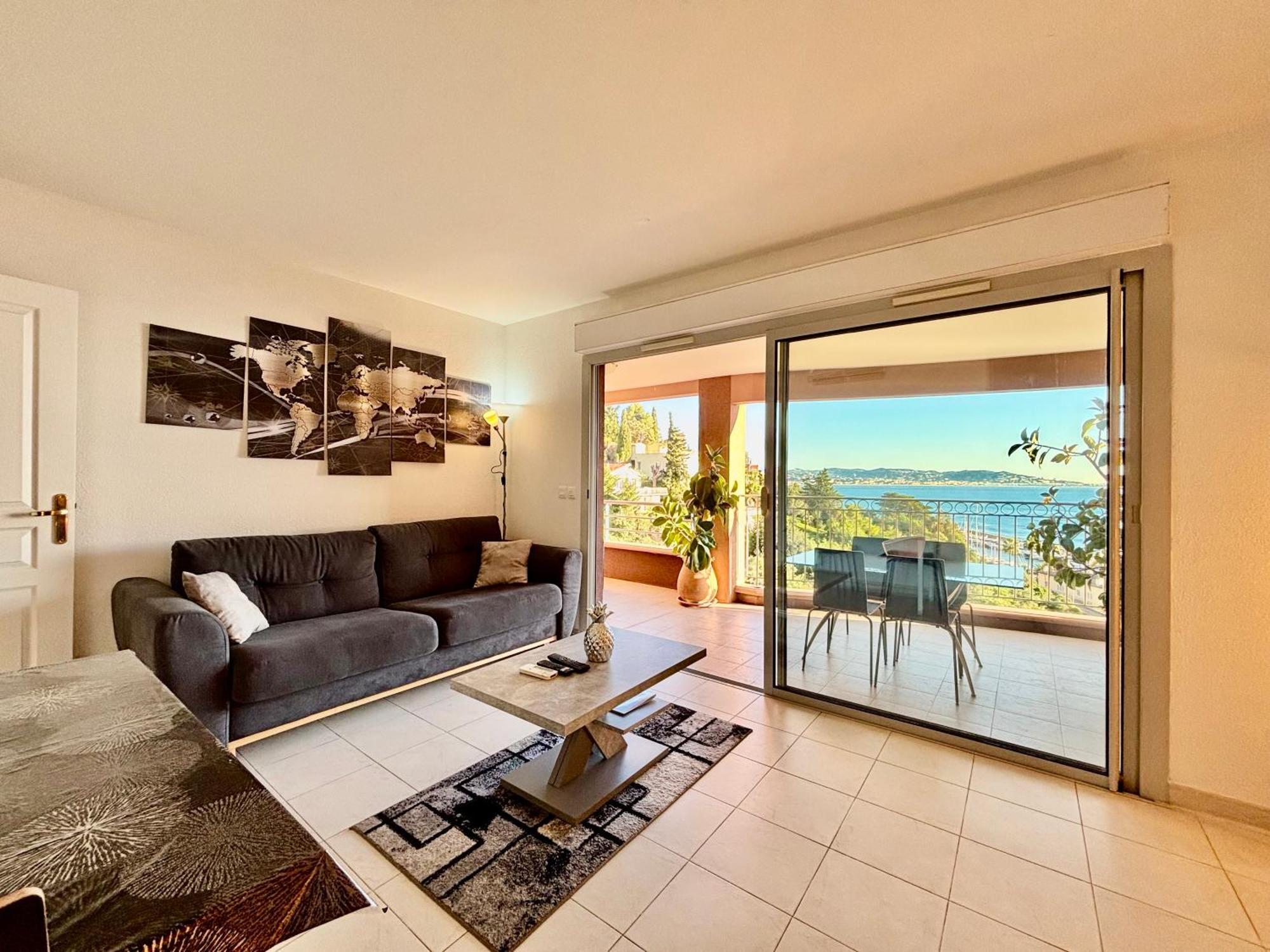 Apartamento Superbe 3 pièces sur la baie de Théoule Exterior foto