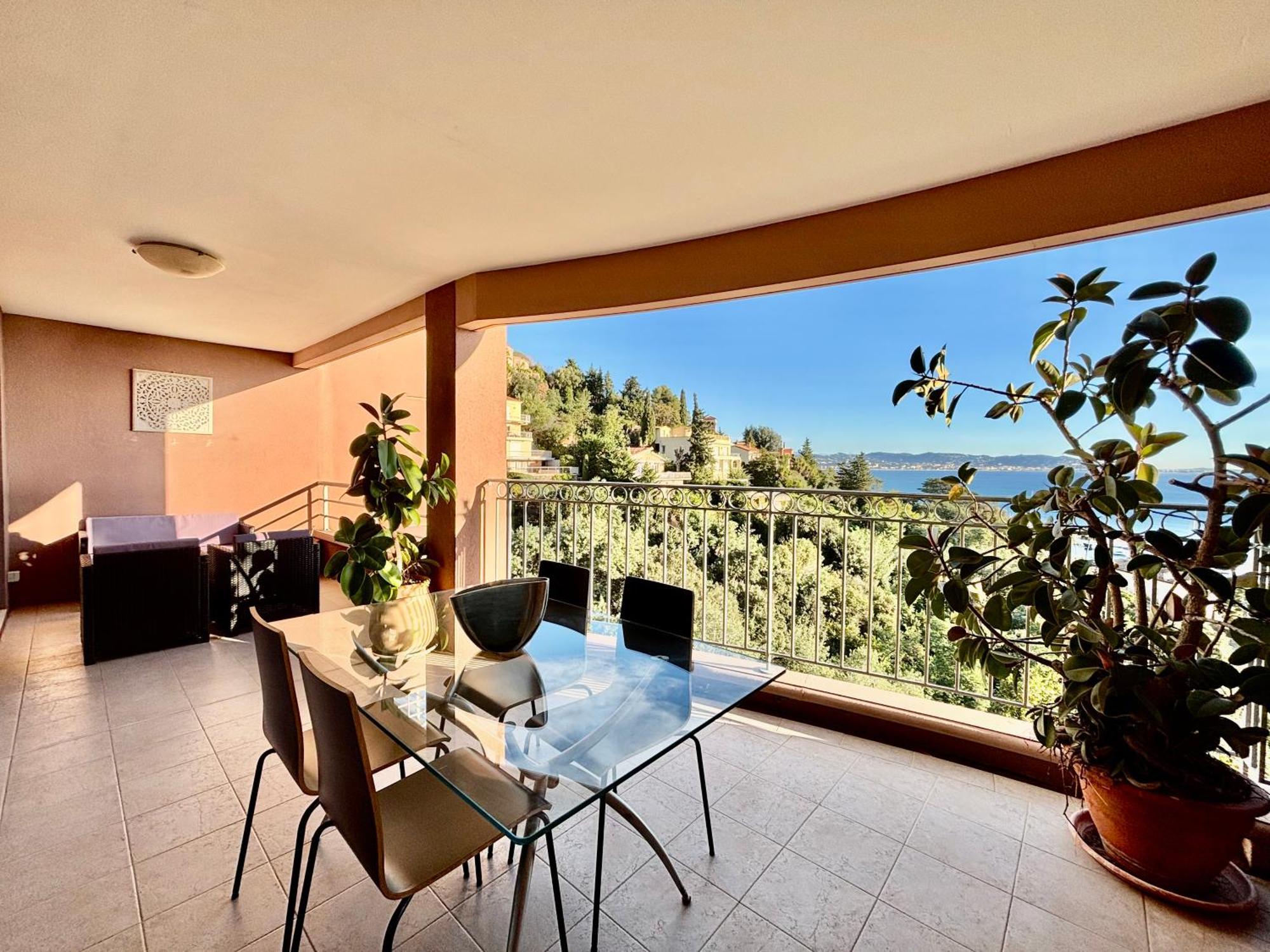Apartamento Superbe 3 pièces sur la baie de Théoule Exterior foto